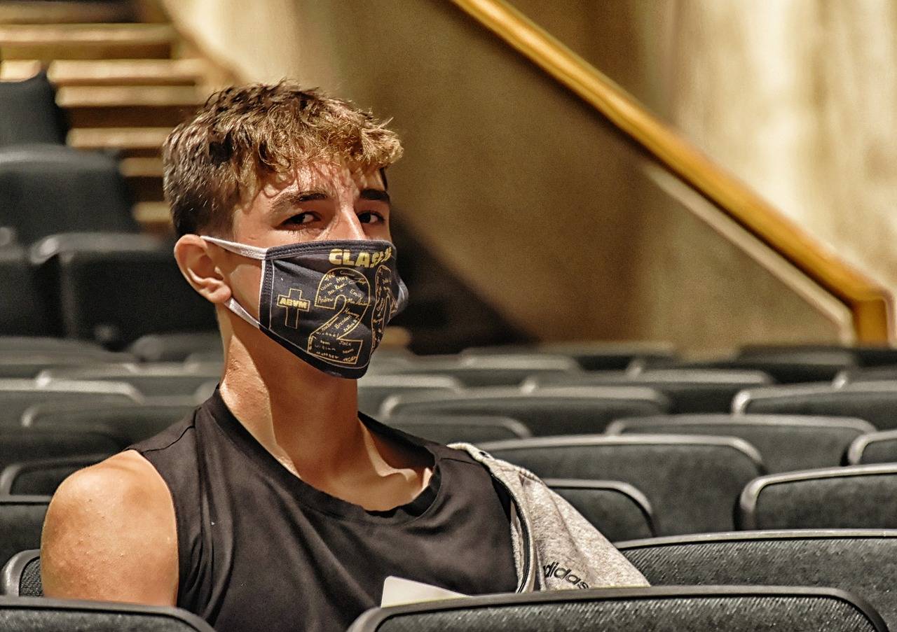 Supporting Refugee and Immigrant Students in Educational Settings