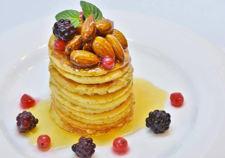 Mindful Eating: Techniques for Eating with Awareness